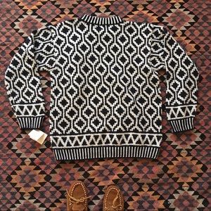 brand new • alpaca wool sweater